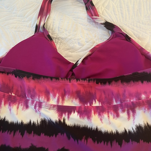 Converse Tankini Top / NWT - Picture 5 of 10